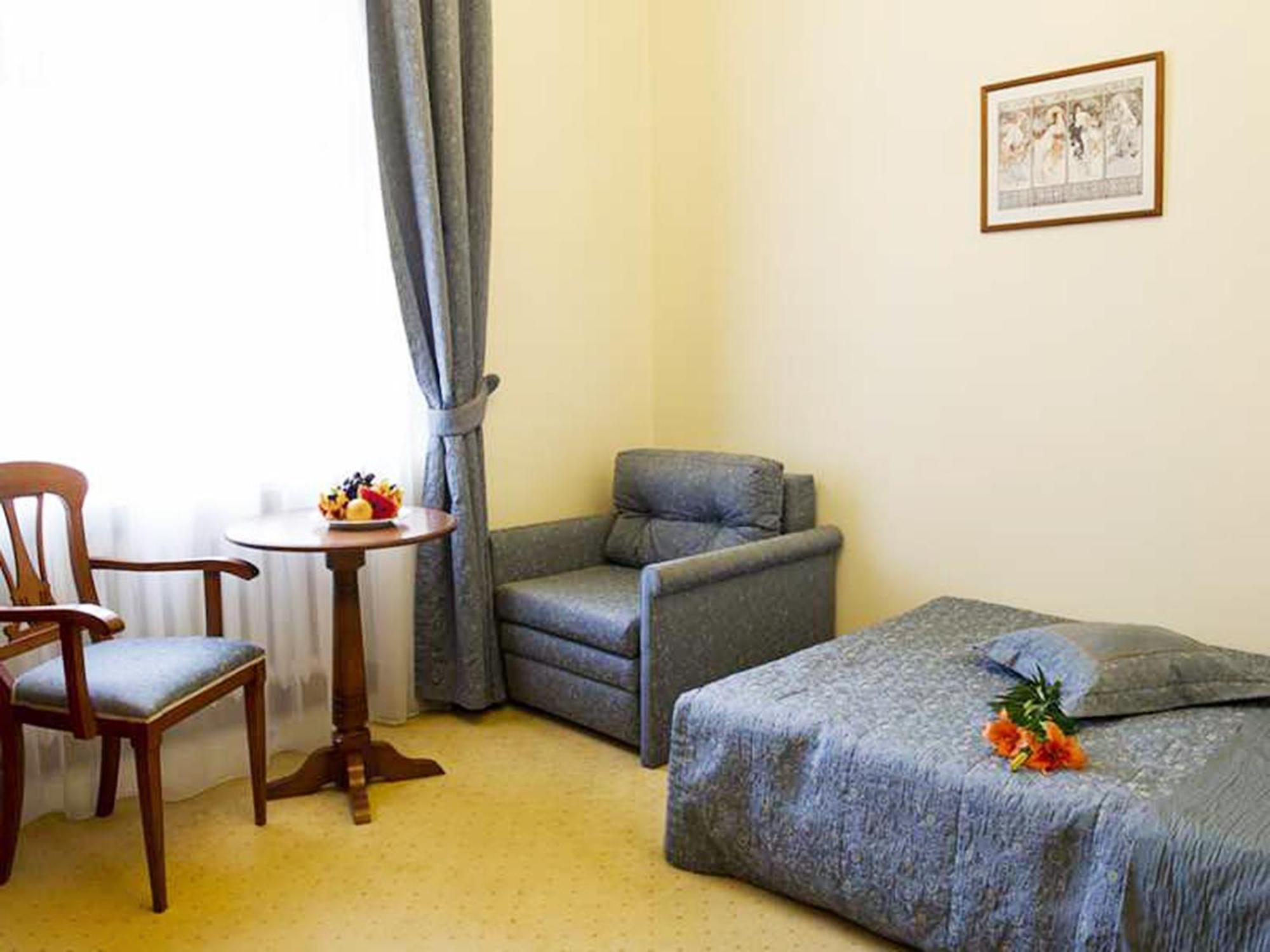 Zamek Na Skale Hotel Trzebieszowice Værelse billede
